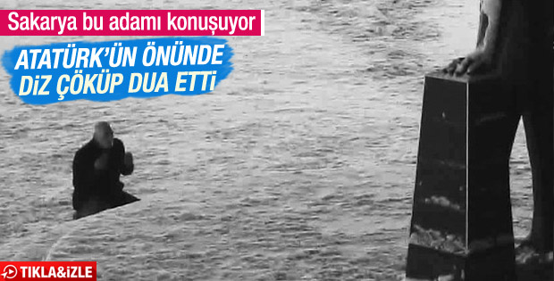 Atatürk heykeli önünde dua eden Sakaryalı