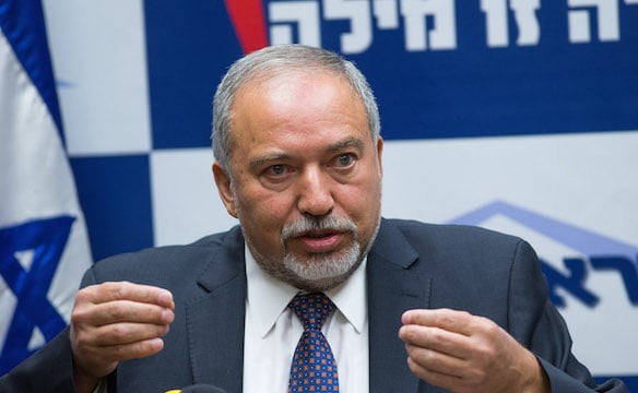 İsrail Savunma Bakanı: Vicdani retçiler hapsedilmeli