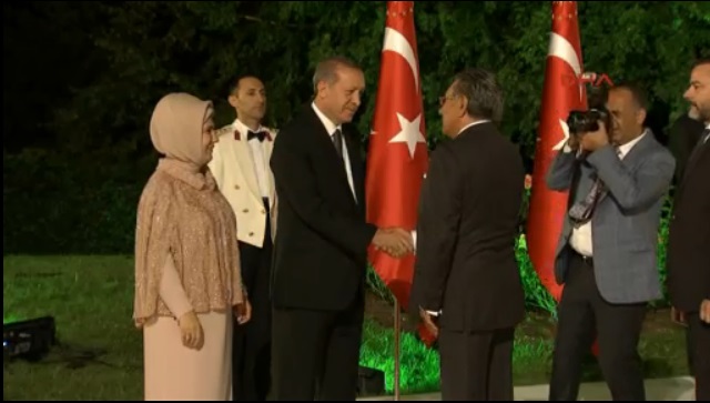 Aydın Doğan kızı ve damadıyla Erdoğan'ın huzurunda! - Resim: 2