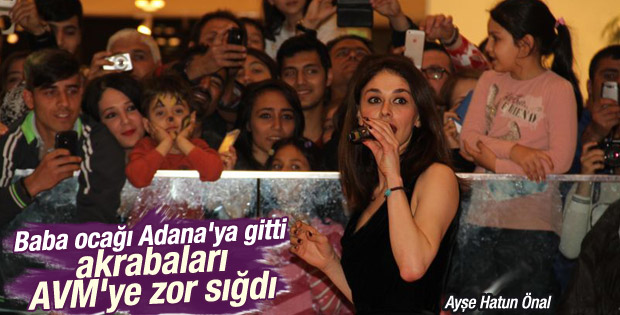 Ayşe Hatun Önal memleketi Adana'da konser verdi