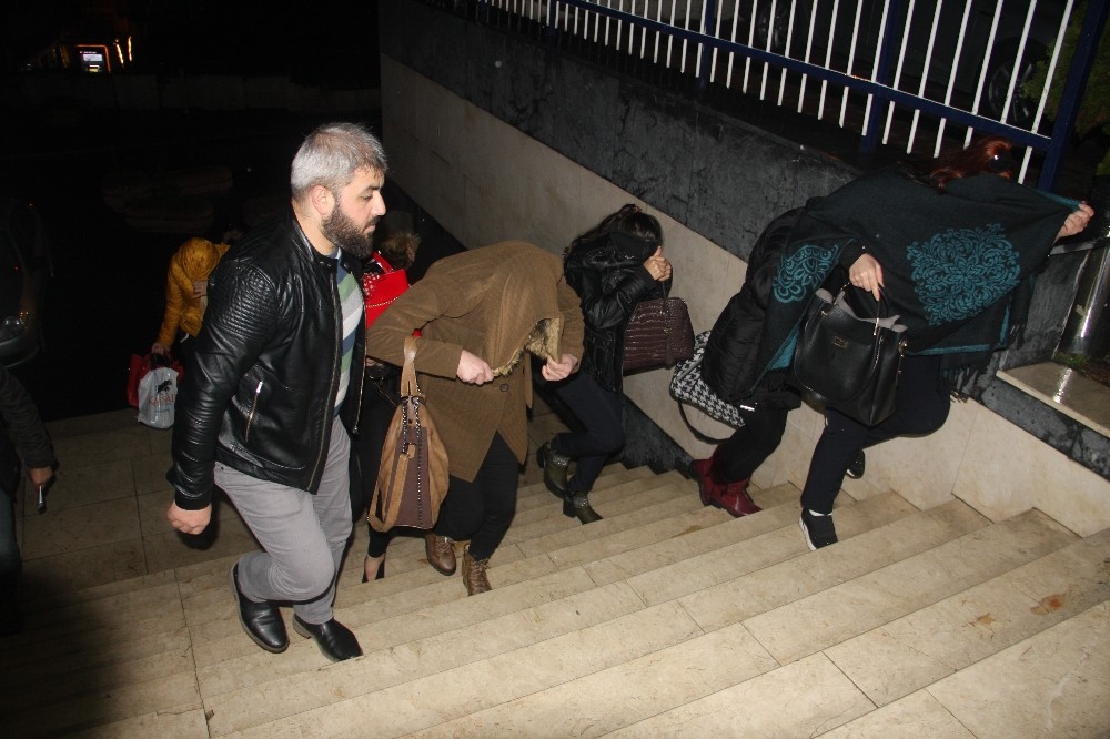 İstanbul’da fuhuş operasyonu: 40 gözaltı