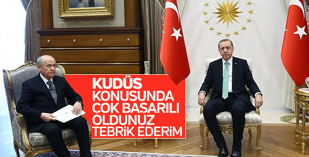 Bahçeli, Kudüs girişimleri için Erdoğan'ı tebrik etti
