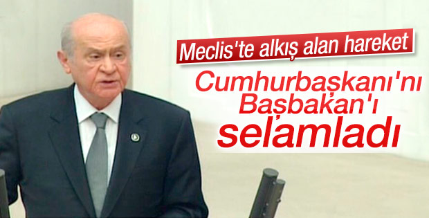 Devlet Bahçeli'den alkış alan hareket