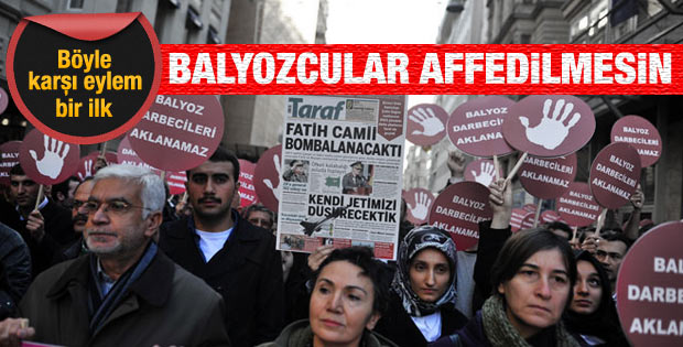 İstanbul Taksim'de Balyozcular aklanamaz eylemi