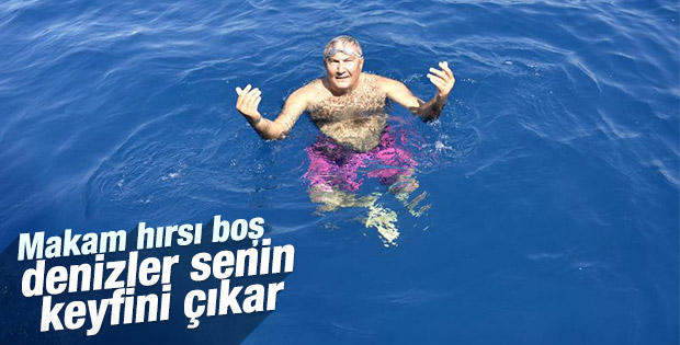 Deniz Baykal soruları denizden yanıtladı