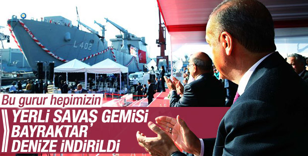 Yerli amfibi gemisi Bayraktar denize indirildi