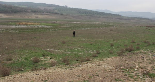 Bursa'da kuraklık nedeniyle Ocak ayında gölet kurudu
