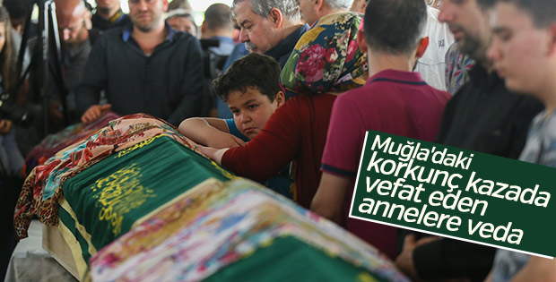 Muğla'daki trafik kazasının ardından cenazeler defnedildi