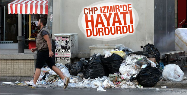Greve çıkan işçiler nedeniyle İzmir sokakları çöplüğe döndü