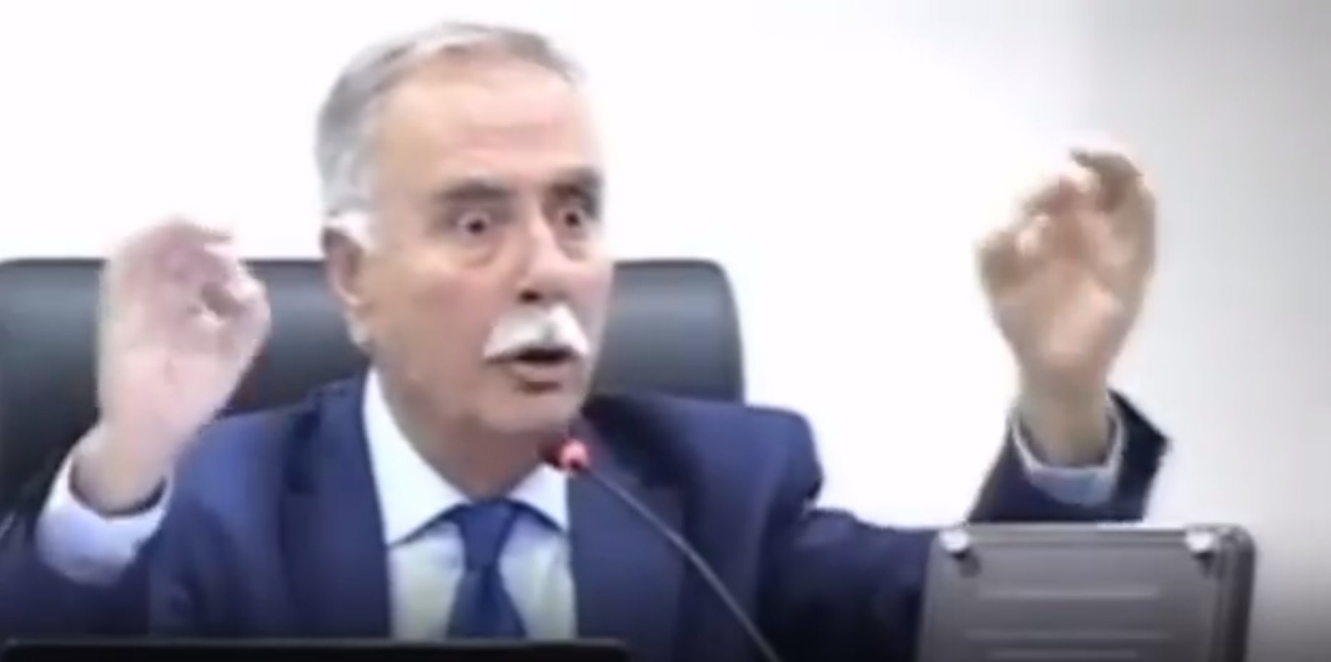 Ne bir hakaret hakarettir İpuçları Ne bir hakaret hakarettir İpuçları