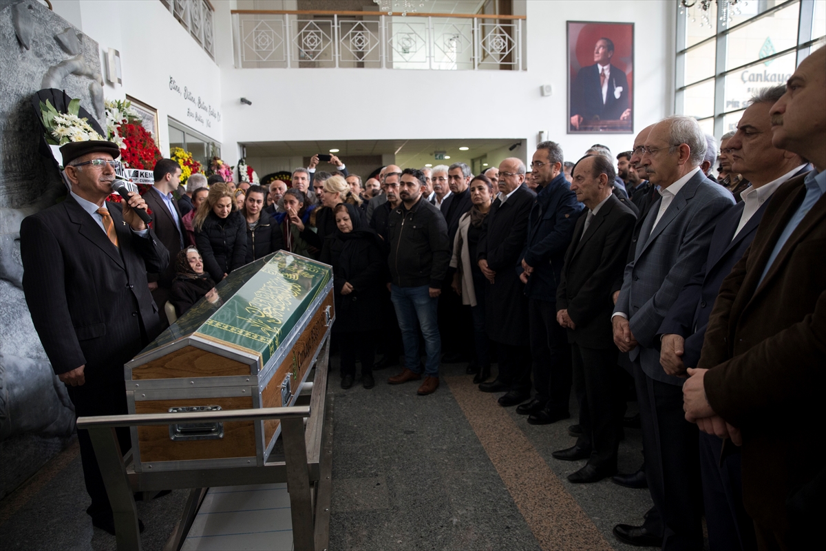 CHP'li İlhan Cihaner'in acı günü