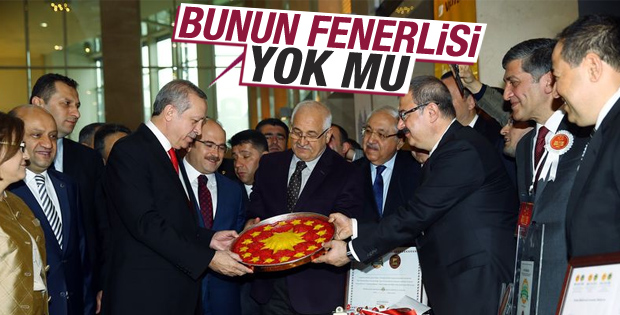 Cumhurbaşkanı Erdoğan'a forslu baklava sürprizi