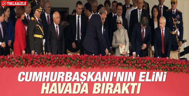 Kılıçdaroğlu Erdoğan'ın elini sıkmadı İZLE