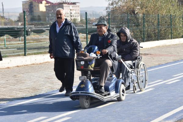 Sivas'ta duygulandıran engelli dayanışması
