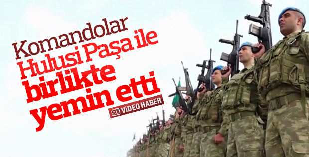 Orgeneral Hulusi Akar, komandolara birlikte yemin etti