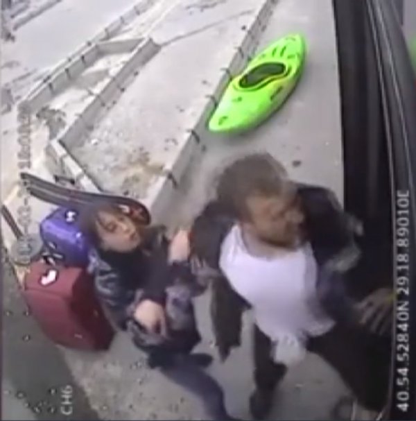 İstanbul'da otobüs şoförüne kano saldırısı