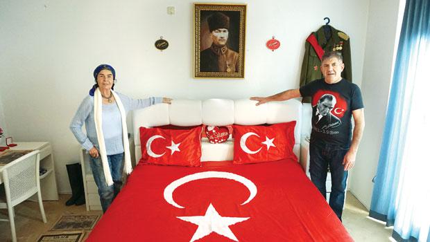 Fatma Girik: Atatürk aşkım hep devam edecek