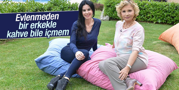 Defne Samyeli: Kahve içmek için 6-7 ay bekledik