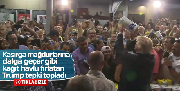 Trump yardım malzemelerini kalabalığa fırlattı