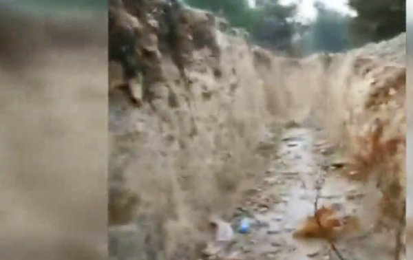 Afrin'de teröristlerin mevzileri görüntülendi