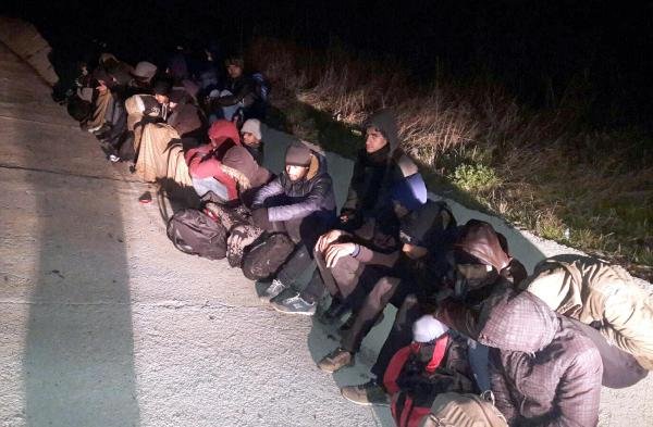 Kaçak göçmenleri Yunanistan diye Tekirdağ'a götürdüler