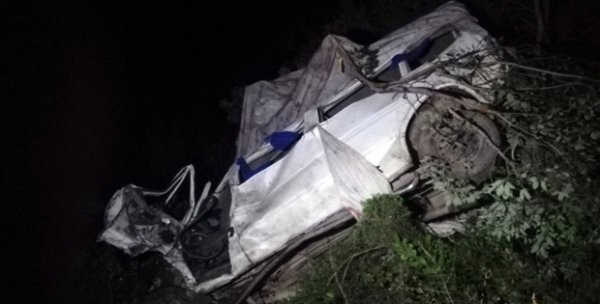 İzmir'deki kazada bir aileden 3 kişi öldü