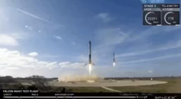 Falcon Heavy uzaya fırlatıldı