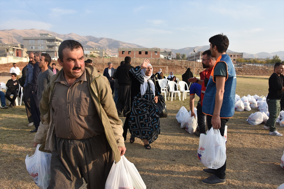 Türkiye'den Irak depreminde zarar gören 150 aileye yardım