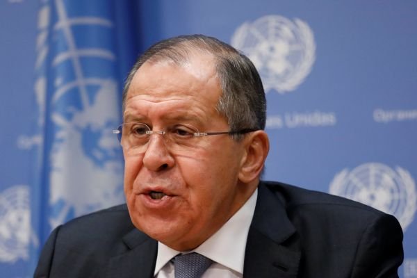 Lavrov: ABD'nin çelişkili açıklamalarından endişeliyiz