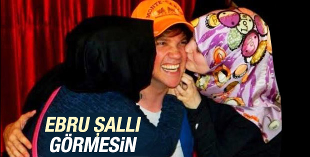 Başörtülü kızların Sinan Akçıl hayranlığı