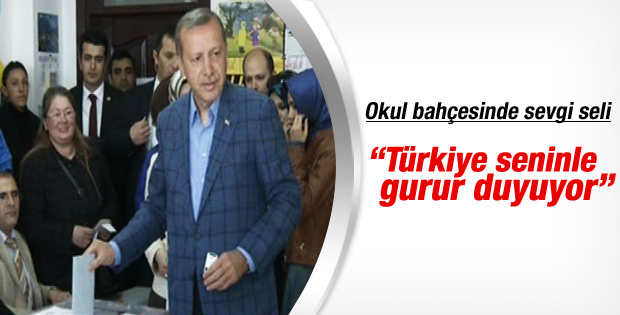 Başbakan Üsküdar'da oyunu kullandı İZLE