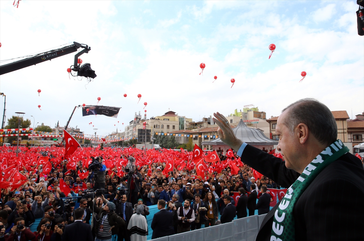 Cumhurbaşkanı Erdoğan: Kılıçdaroğlu bıdırdayıp duruyor