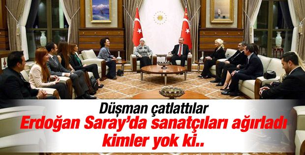 Cumhurbaşkanı Erdoğan sanatçılarla bir araya geldi