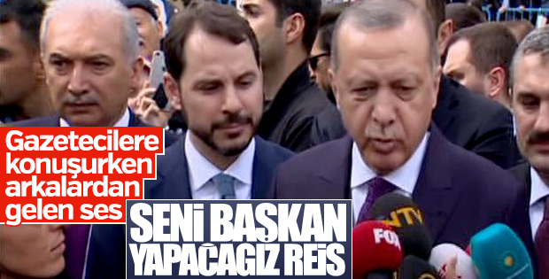 Canlı yayında 'Seni başkan yapacağız' sloganı atıldı