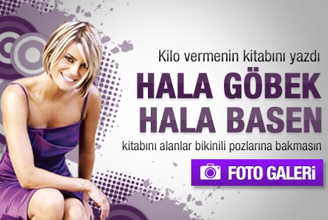 Ece Vahapoğlu'ndan yılın ilk bikini şovu
