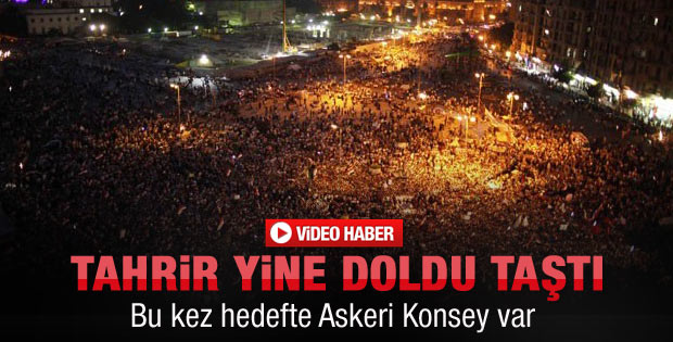 Tahrir yine doldu taştı