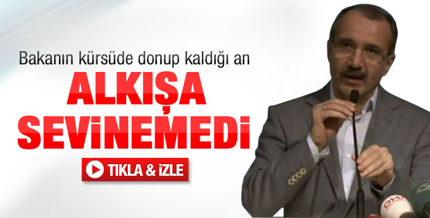 Bakan Dinçer'i aldığı alkış şaşırttı