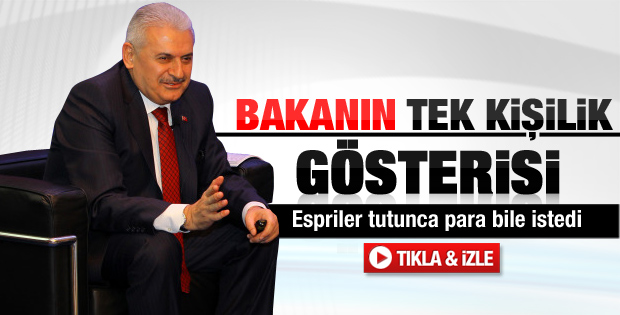 Bakan Yıldırım kırdı geçirdi - Video
