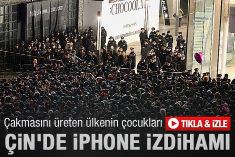 Çinliler iPhone 4S için birbirlerini ezdiler