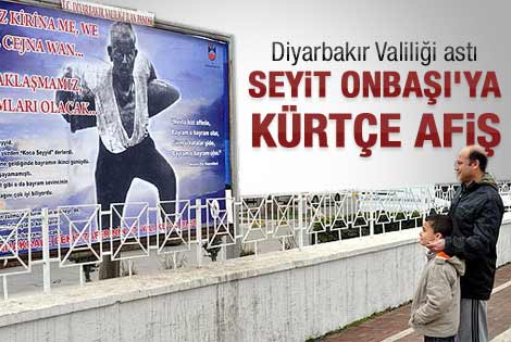 Valilik Kürtçe Çanakkale afişi astı