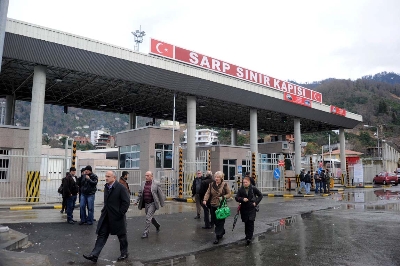Kimlikle yurt dışı çıkış harcı Kimlikle yurt dışı çıkış harcı