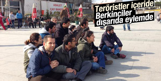 Adliye önünde silahlı Berkin Elvan eylemine destek