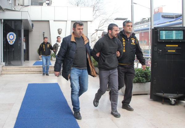 Gasp zanlısı, ailesiyle vedalaşırken yakalandı