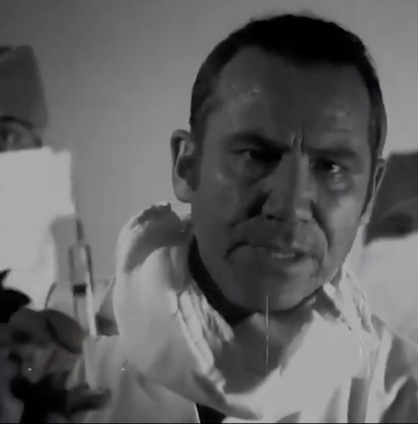 Ferhat Göçer, Cüneyt Arkın'dan dayak yedi