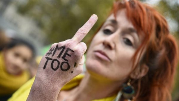 Fransa'da 8 kadından biri tecavüze uğruyor