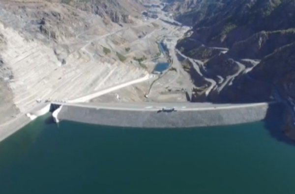 Kiğı Barajı elektrik üretimine başladı