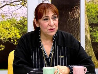 Melek Baykal, boşanıyor
