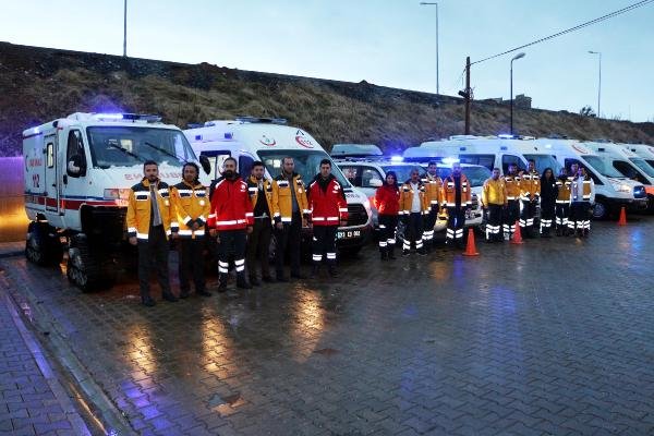 Şırnak'ta tam donanımlı paletli ambulanslar kışa hazır
