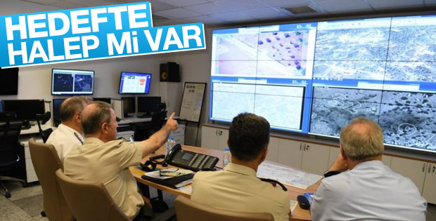 Komutanlar Fırat Kalkanı operasyonunu takip ediyor