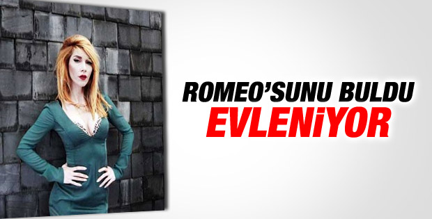 Hande Yener'den evleniyorum mesajı